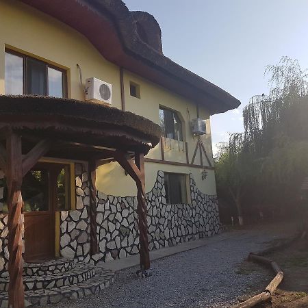 Constantin Si Elena Hotel Dunavăţu de Jos Esterno foto