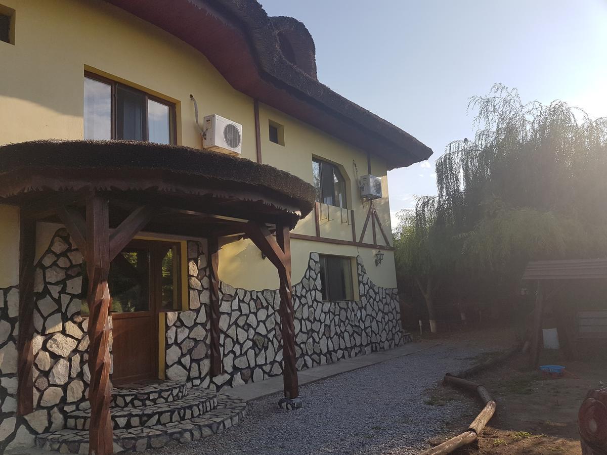 Constantin Si Elena Hotel Dunavăţu de Jos Esterno foto